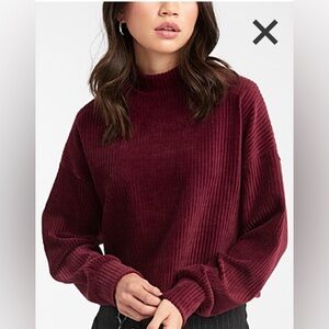 Corduroy Mock-Nec Cropped Tee